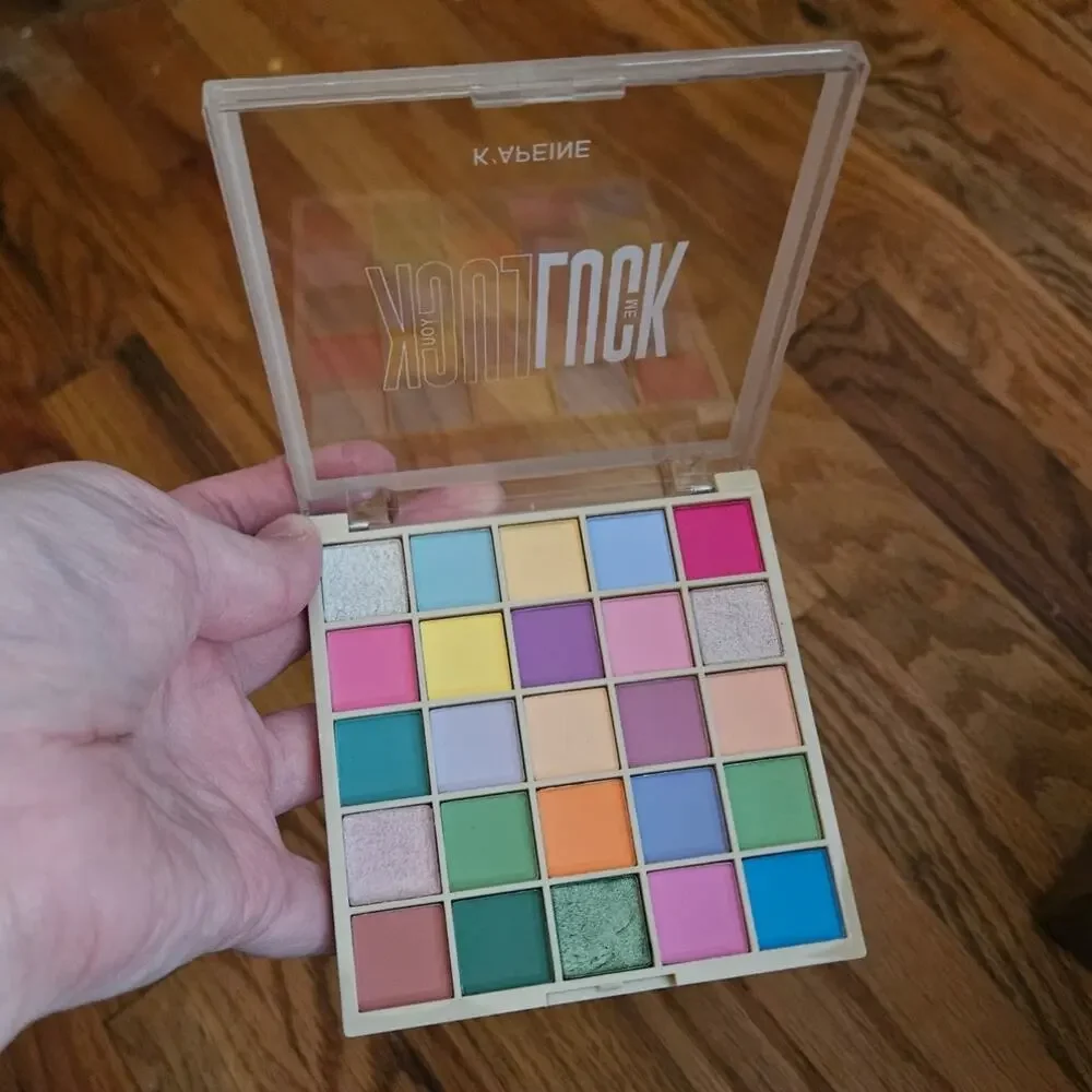 Asian Beauty K'Apeine LUCK Eyeshadow Palette ~ Green Blue Peach Pink Purple Nude